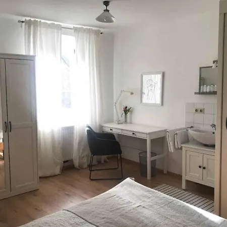 Gaestehaus Lurger Krems an der Donau